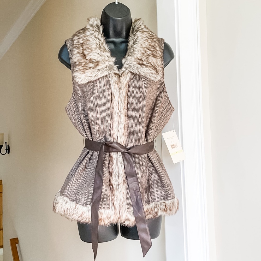 Multiples sz M NWT brown faux fur vest tie belt